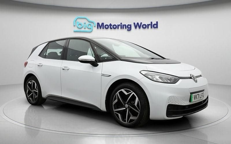 Used 2021 VW ID.3 Pro Performance Hatchback | £14,100 (Fair price) - Image 1/4