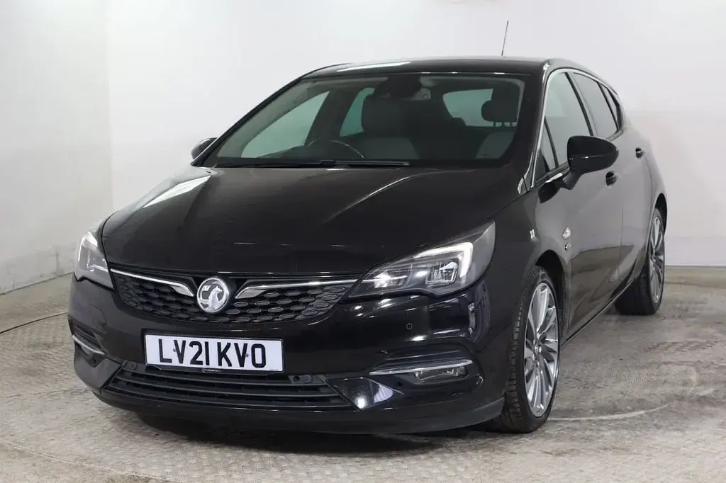 Used Vauxhall Astra Edition 2021 Black Hatchback