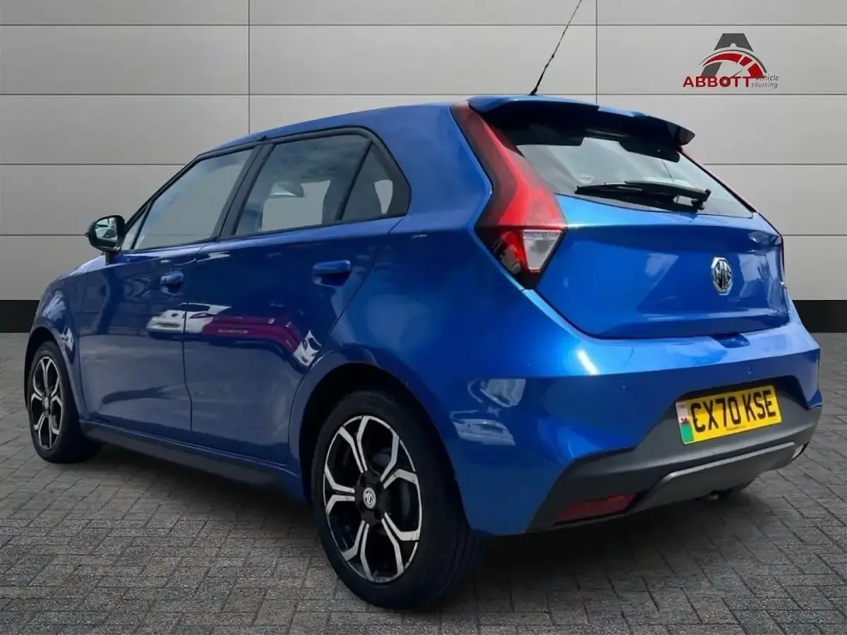Used MG MG3 Excite 106 HP (77 kW) 2020 Blue Hatchback