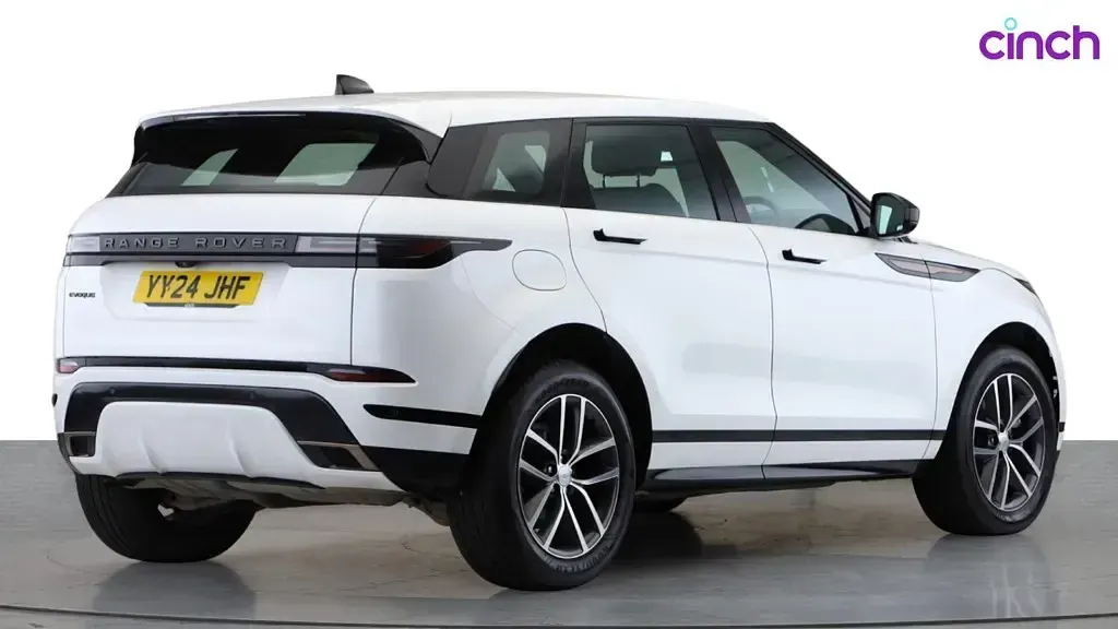 Used Land Rover Range Rover evoque SE Dynamic 2024 White SUV