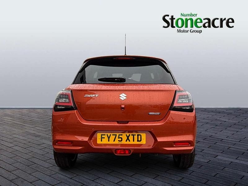 New Suzuki Swift 82 HP (60 kW) 2025 Orange Hatchback
