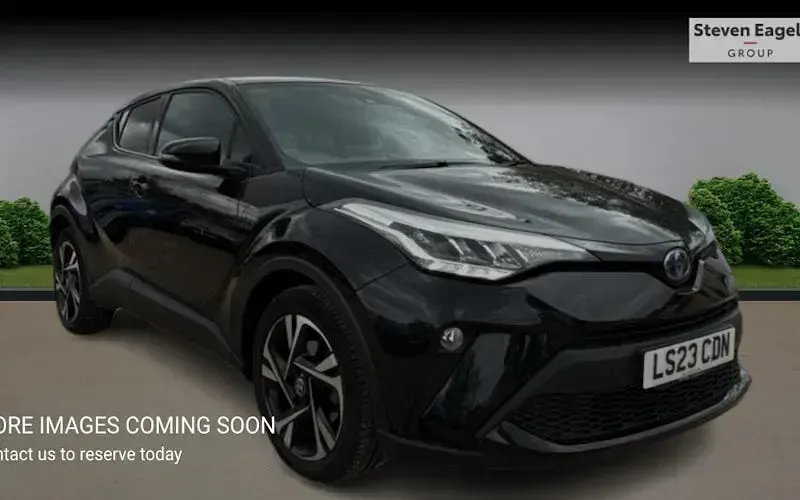 Second-hand Toyota C-HR Design 122 CP (89 kW) 2023 SUV