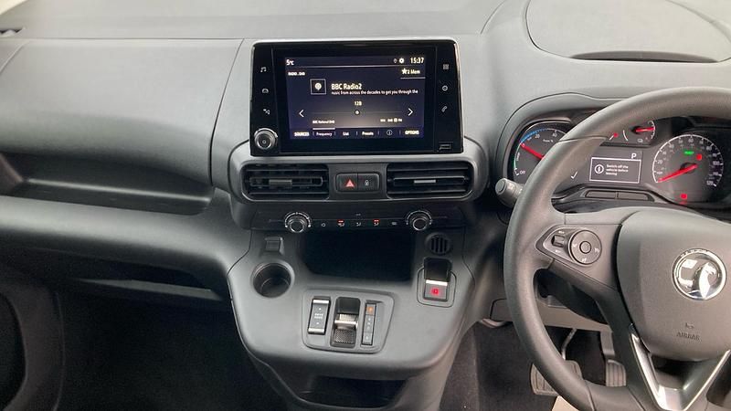 Used Vauxhall Combo 100 kW (136 HP) 2024 MPV