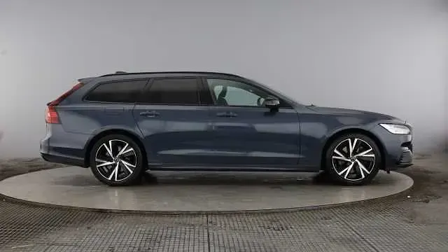 Usado Volvo V90 R-Design 197 HP (144 kW) 2022 Carrinha