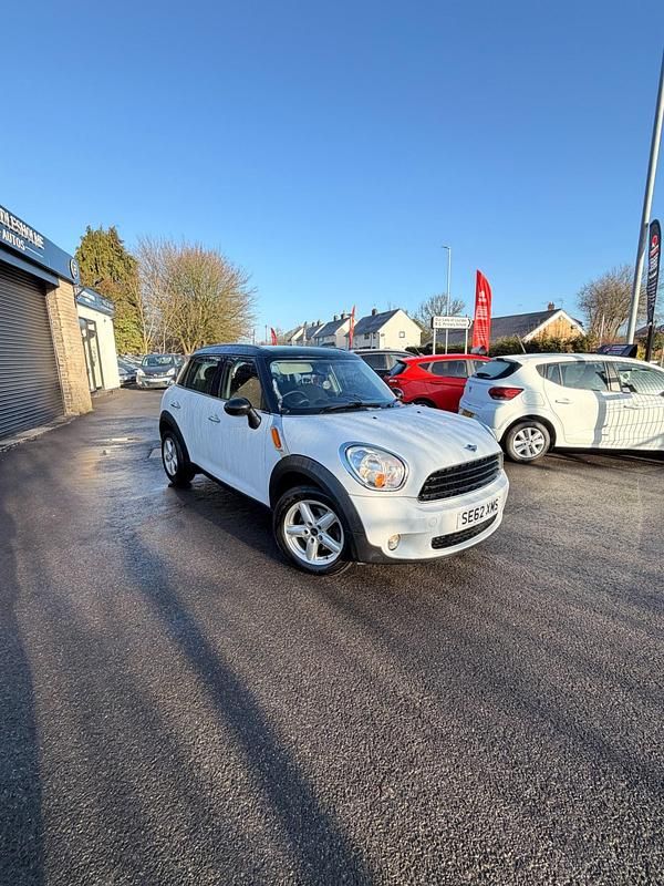 Used Mini ONE 98 HP (72 kW) 2012 White Hatchback
