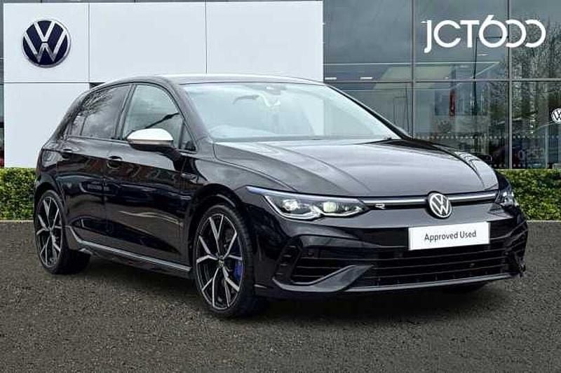 Second-hand VW Golf VIII R 320 CP (235 kW) 2023 Negru Hatchback