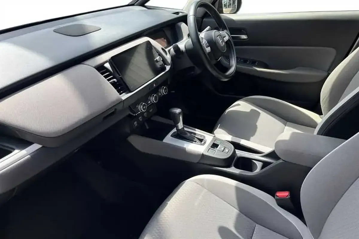 Used Honda Jazz Hybrid 109 HP (80 kW) 2020 Grey Hatchback