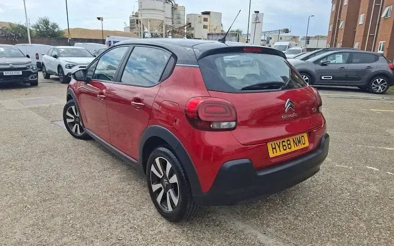 Used Citroën C3 Feel 82 HP (60 kW) 2018 Red Hatchback