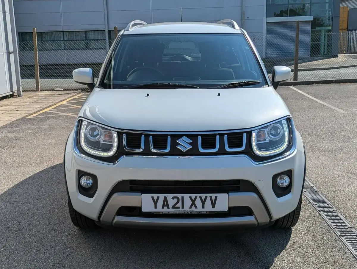 Used Suzuki Ignis SZ-T 83 HP (61 kW) 2021 White SUV