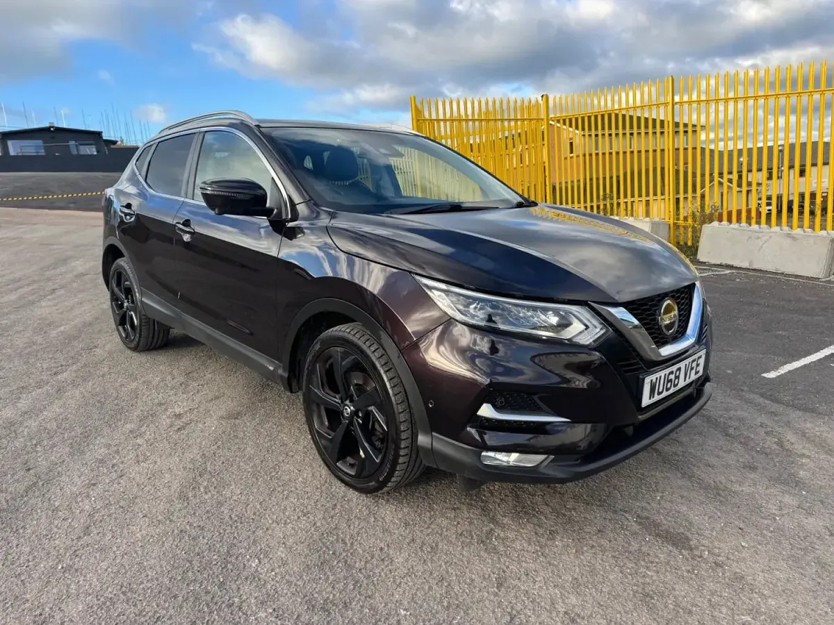 Used Nissan Qashqai Tekna 2018 Black SUV