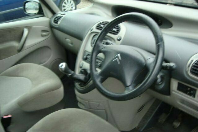 Used Citroën Xsara Picasso 95 HP (69 kW) 2004 MPV