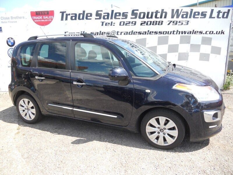 Blue Used 2013 Citroën C3 Picasso Exclusive MPV | £3,995 (Fair price) - Image 1/4
