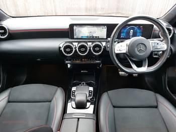 Used Mercedes A200 Executive 163 HP (119 kW) 2019 Red Hatchback