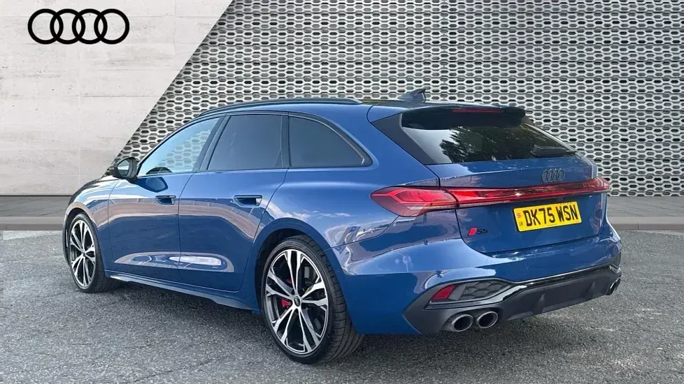 Used Audi A5 Sportback Advanced 367 HP (269 kW) 2025 Blue Hatchback
