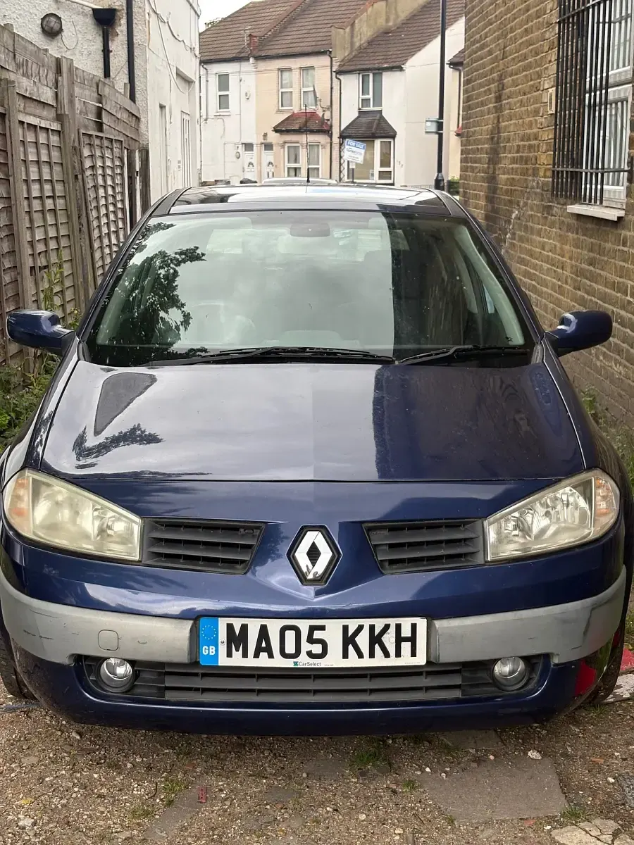 Used Renault Mégane II Dynamique 113 HP (83 kW) 2005 Blue Hatchback
