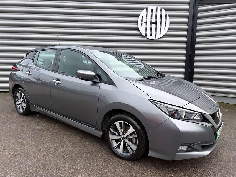 Used Nissan Leaf Acenta 110 kW (150 HP) 2022 Grey Hatchback