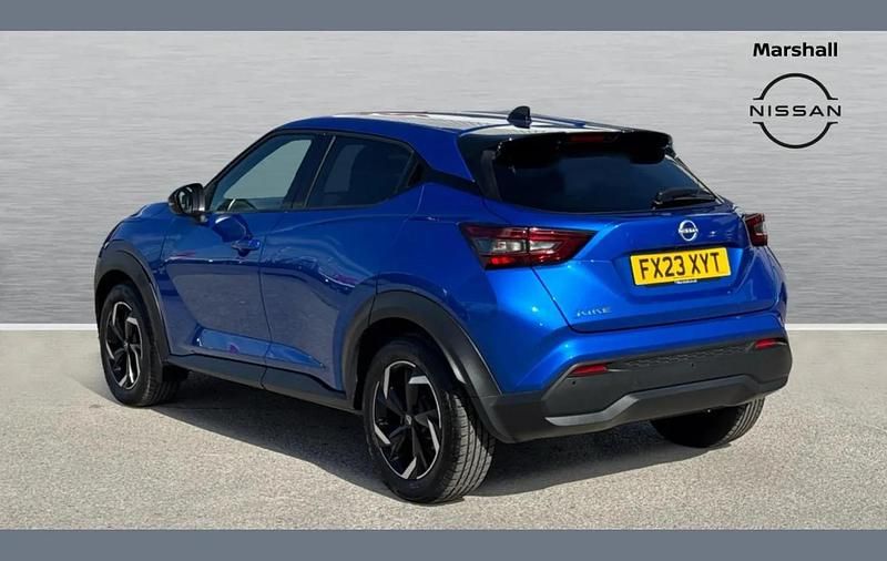 Used Nissan Juke N-Connecta 114 HP (83 kW) 2023 Blue SUV