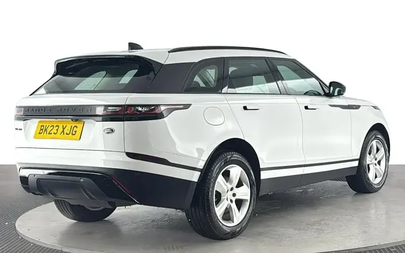 Używany Land Rover Range Rover Velar S 204 KM (150 kW) 2022 Biały SUV