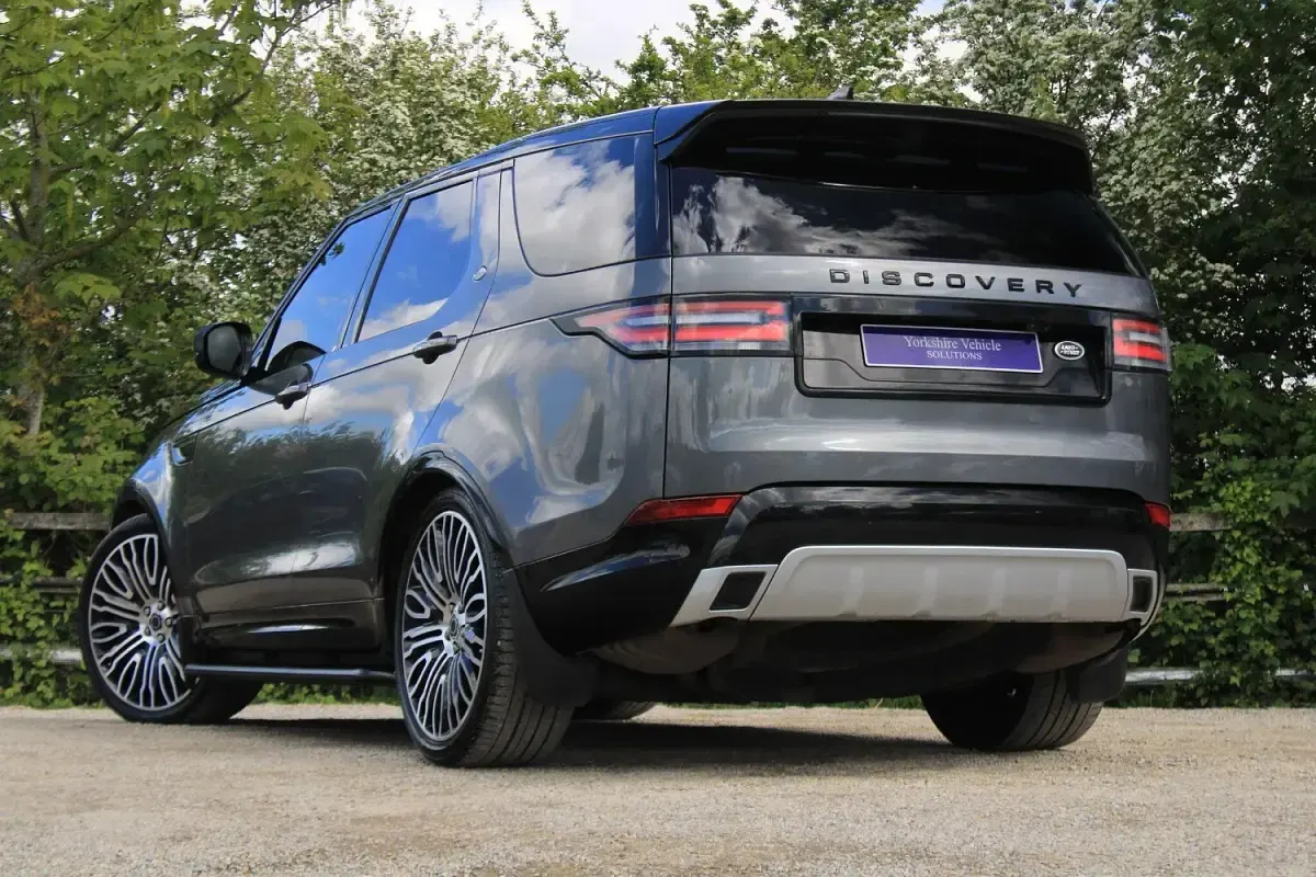 Used Land Rover Discovery HSE 2019 Grey SUV