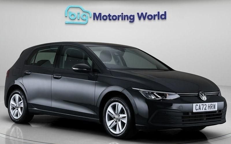 Used 2024 VW Golf VIII Life Hatchback | £15,900 (Super price) - Image 1/4