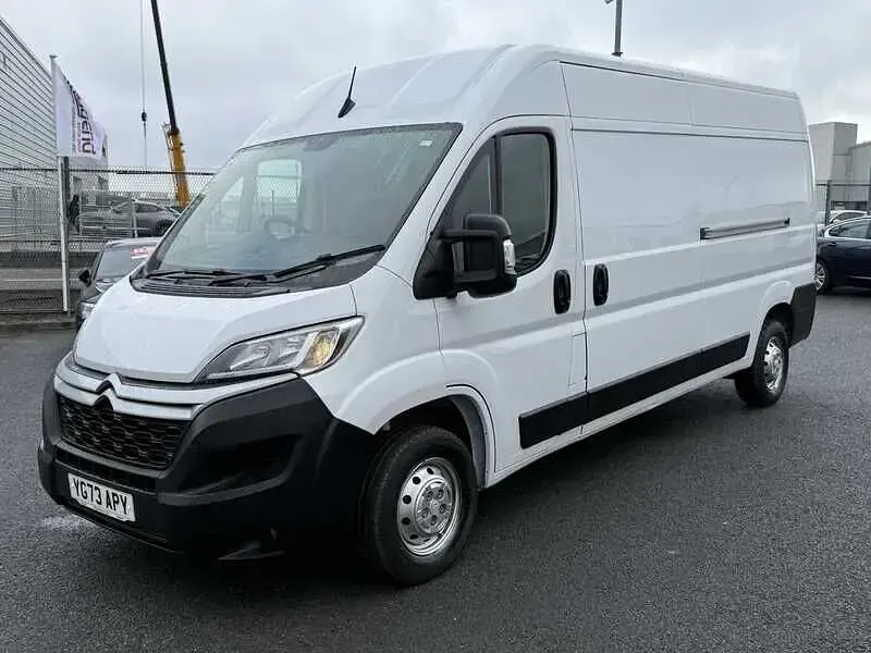 Used Citroën Relay 140 HP (102 kW) 2023 White Van