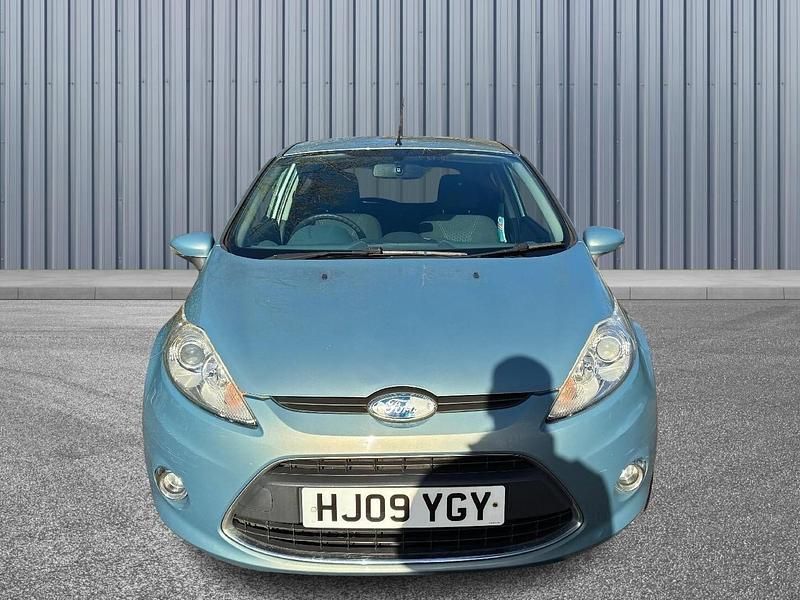 Used Ford Fiesta Zetec 82 HP (60 kW) 2009 Blue Hatchback