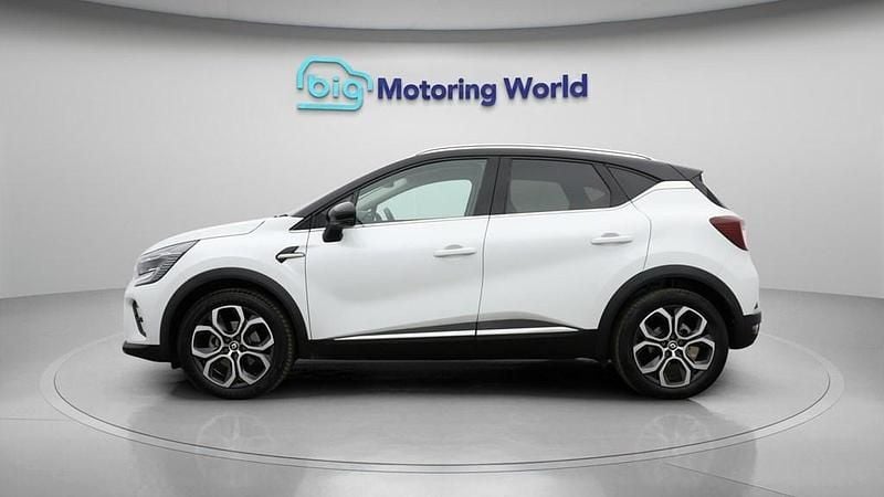 Used Renault Captur Techno 145 HP (106 kW) 2023 White SUV