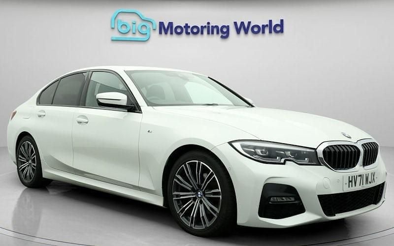 Used 2021 BMW 320 M Sport Sedan | £21,500 (Fair price) - Image 1/4