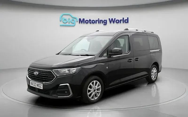 Used Ford Tourneo Connect Titanium 122 HP (89 kW) 2026 MPV