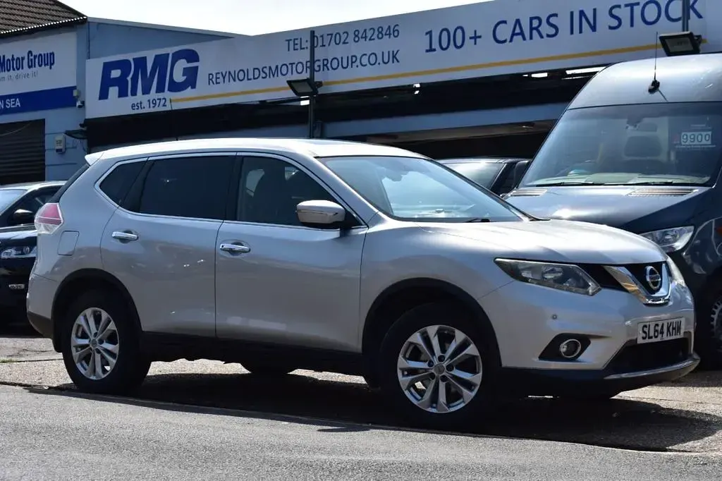 Used Nissan X-Trail Acenta 130 HP (95 kW) 2014 Silver SUV