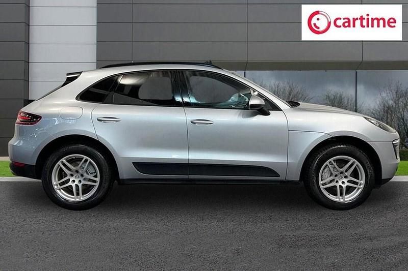 Usado Porsche Macan 340 HP (250 kW) 2015 Prateado SUV