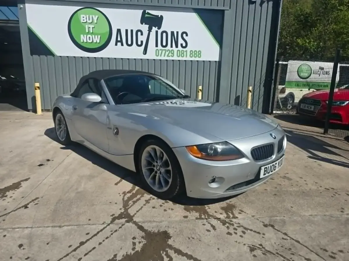 Used BMW Z4 150 HP (110 kW) 2006 Silver Cabriolet