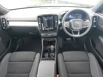 New Volvo XC40 Ultra 197 HP (144 kW) 2025 Blue SUV
