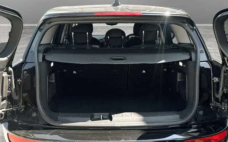 Used Mini Cooper Clubman Classic 136 HP (100 kW) 2019 Black Estate