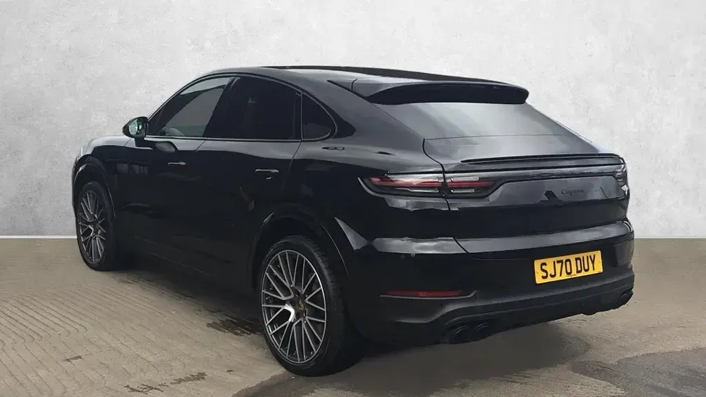 Usado Porsche Cayenne 340 HP (250 kW) 2020 Preto SUV