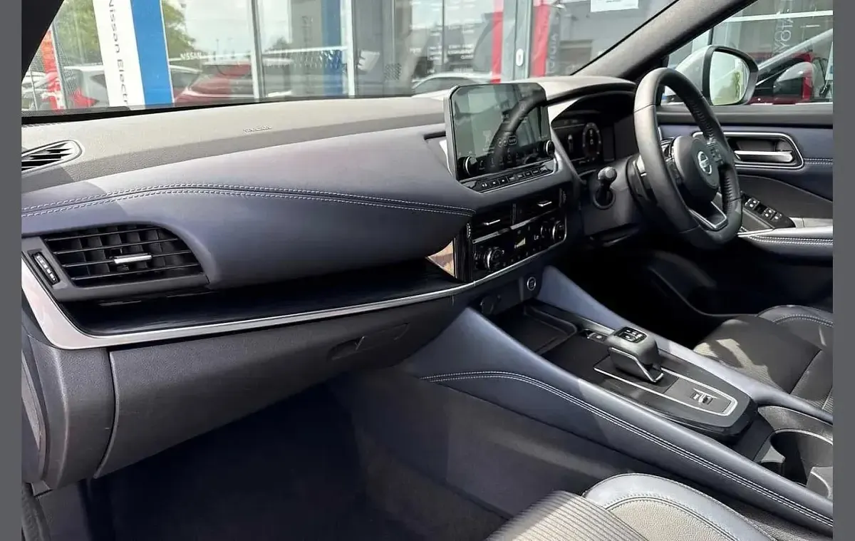 Used Nissan Qashqai Tekna 155 HP (114 kW) 2022 Grey SUV