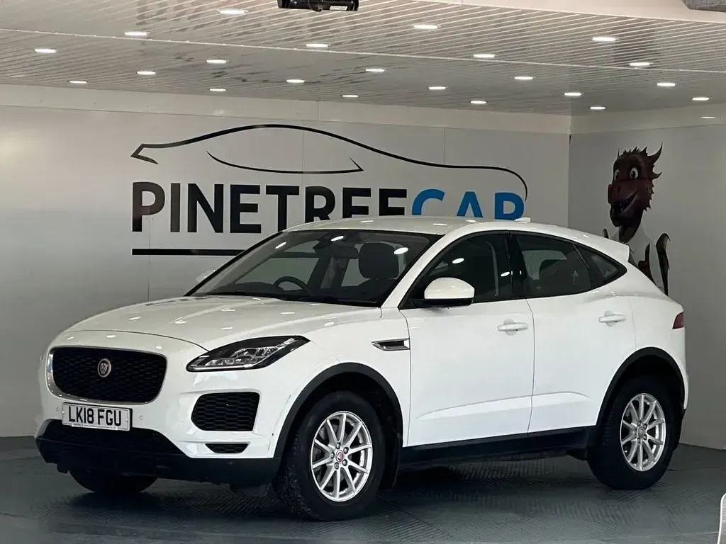 Używany Jaguar E-Pace S 180 KM (132 kW) 2018 Biały SUV