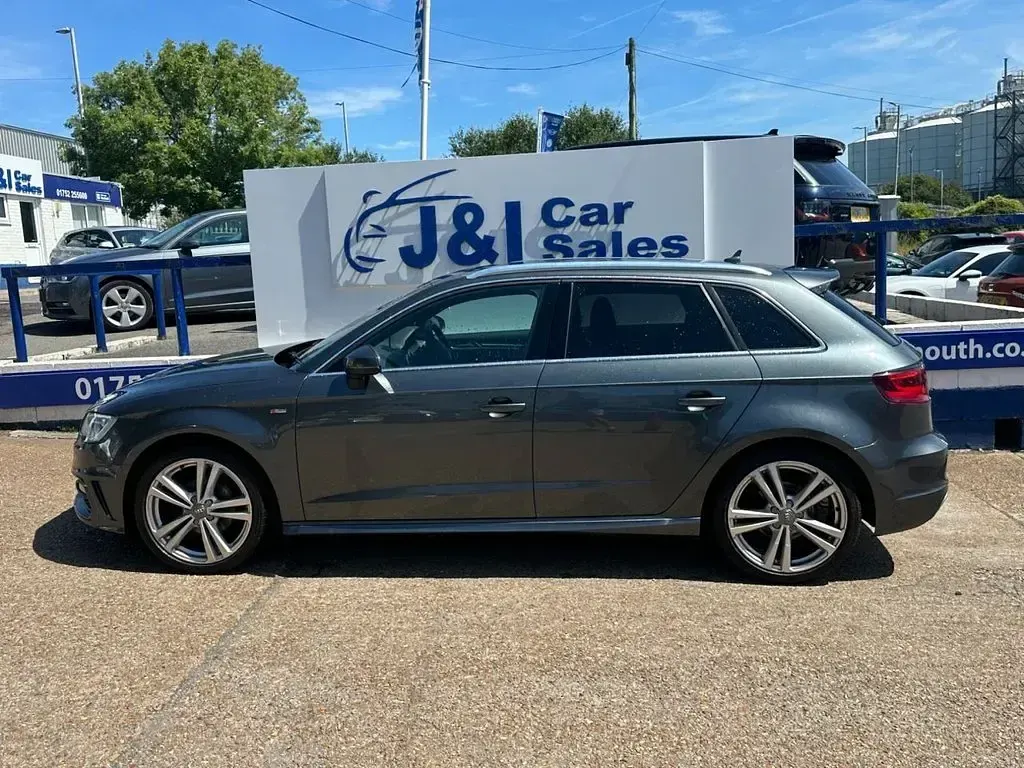 Used Audi A3 Sportback S-Line 150 HP (110 kW) 2014 Grey Hatchback