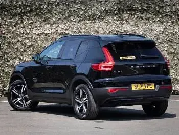Used Volvo XC40 R-Design 163 HP (119 kW) 2021 Black SUV