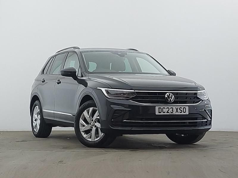 Grey Used 2023 VW Tiguan Life SUV | £20,998 (Super price) - Image 1/4