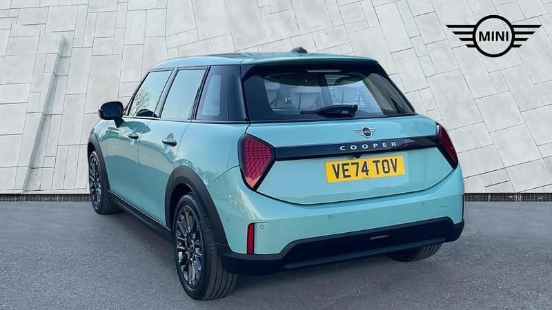 Used Mini Cooper S Hatch 201 HP (147 kW) 2025 Green Hatchback