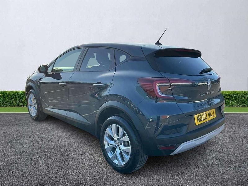 Used Renault Captur Iconic 91 HP (66 kW) 2022 Blue  SUV