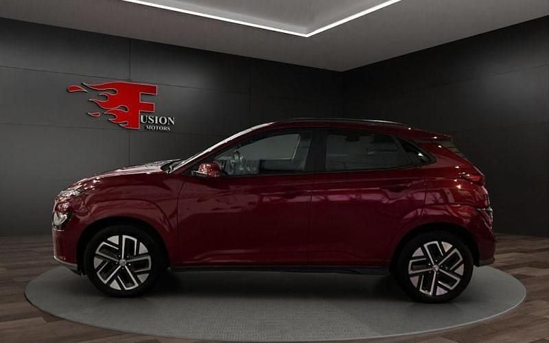 Used Hyundai Kona Premium 150 kW (204 HP) 2022 Red SUV