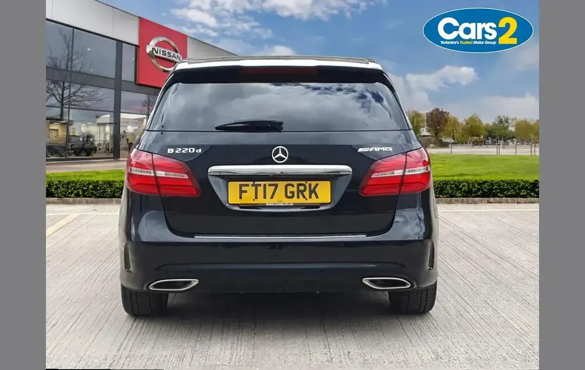 Used Mercedes B220 AMG Line Premium Plus 174 HP (127 kW) 2017 Black MPV