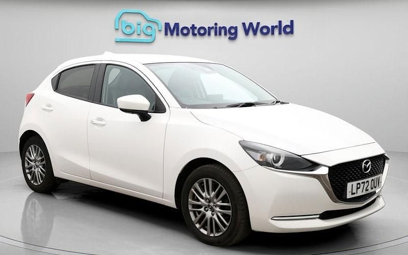 Used Mazda 2 Inclusive 90 HP (66 kW) 2022 White Hatchback