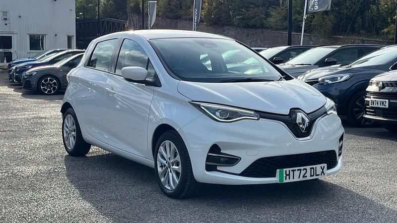 White Used 2022 Renault Zoe SE Hatchback | £11,167 (Fair price) - Image 1/1