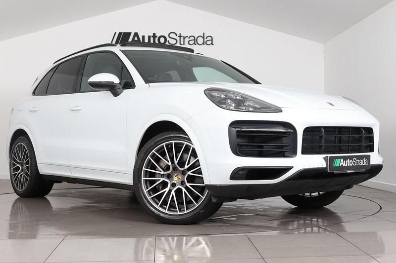 White Used 2019 Porsche Cayenne S SUV | £38,449 (Good price) - Image 1/3