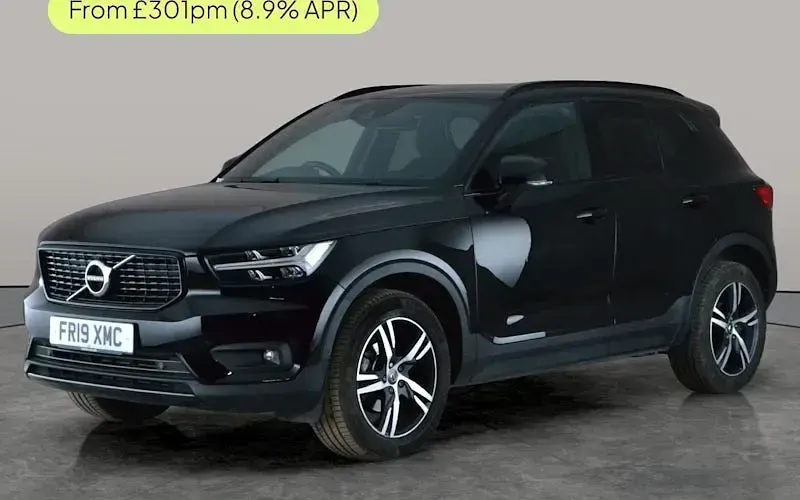 Usado Volvo XC40 R-Design 163 HP (119 kW) 2021 SUV
