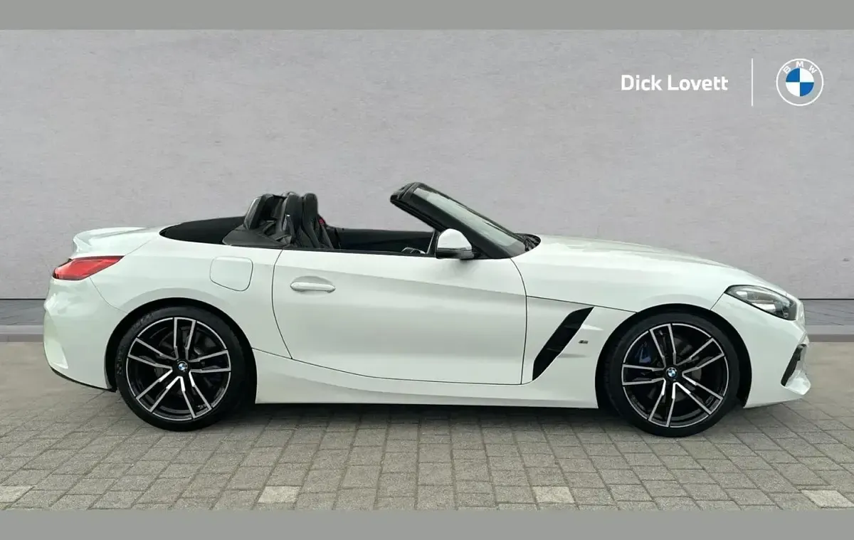 Used BMW Z4 M Sport 194 HP (142 kW) 2019 White Cabriolet