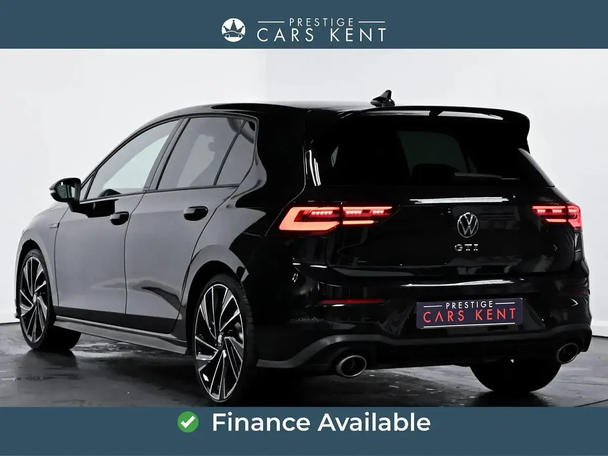 Used VW Golf VIII GTI Clubsport 300 HP (220 kW) 2023 Black Hatchback